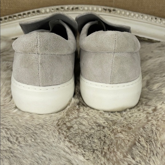 J/SLIDES•SHOES - Picture 3 of 7